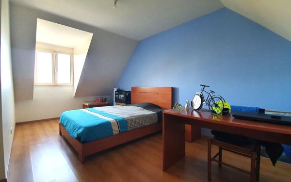 Maison à vendre    6 pièces •  Brie-Comte-Robert