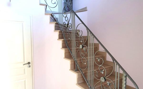 Maison à vendre    6 pièces •  Brie-Comte-Robert