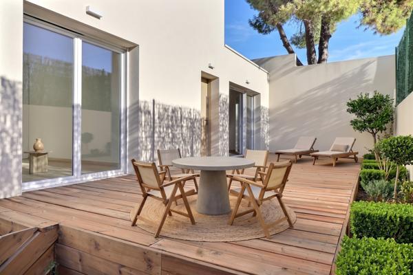 LE CRÈS – T2 de 46 m² avec jardin privatif et double parking – Résidence 2025