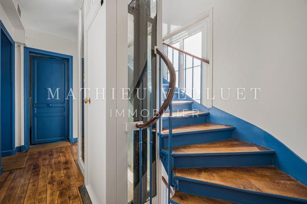 Paris 18ème — Custine / bas Montmartre, T3 lumineux et rénové de 62,40 m² Carrez, ascenseur, calme sur cour