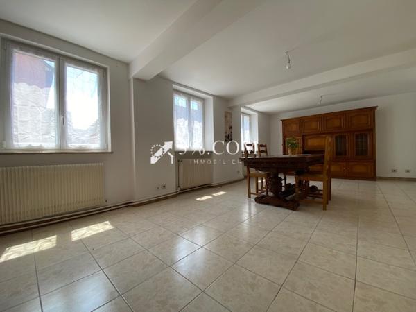 3%COM Duplex avec garage au centre de HOCHFELDEN  Hochfelden (67270)