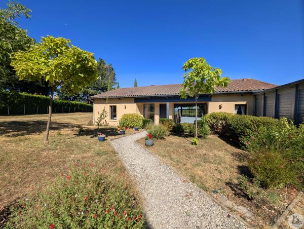Maison d'Architecte entre Sarlat et Montignac