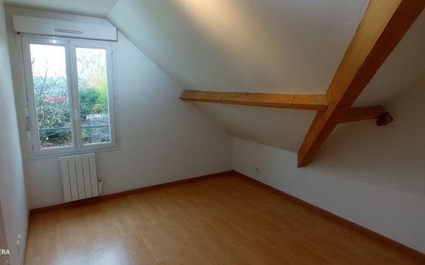 Appartement à vendre    2 pièces •  Mézières-sur-Seine