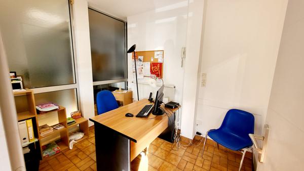 LOCAL PROFESSIONNEL EN CENTRE VILLE DE CARCASSONNE