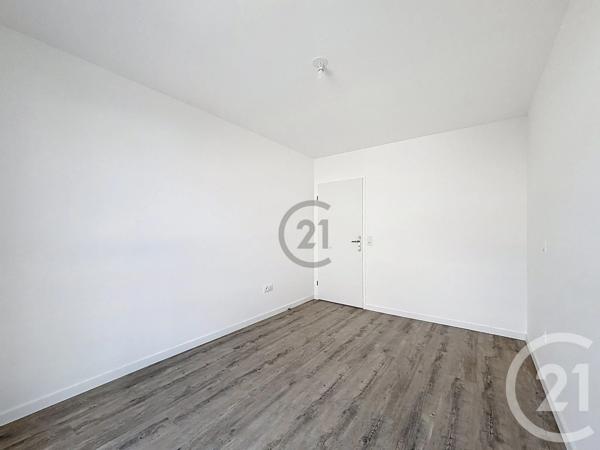Appartement F2 à vendre  2 pièces - 40,24 m 2   PROVINS  - 77