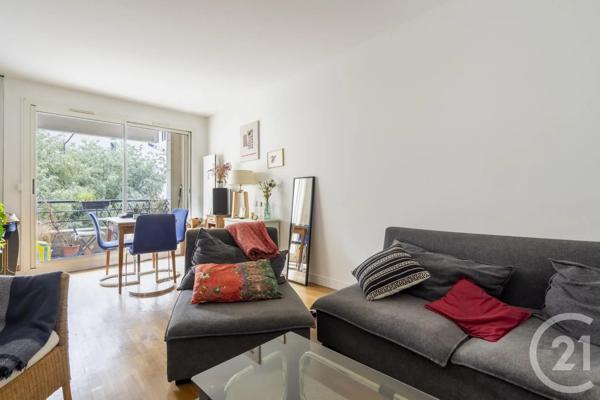 Appartement F2 à vendre  2 pièces - 44,80 m 2   PARIS  - 75012