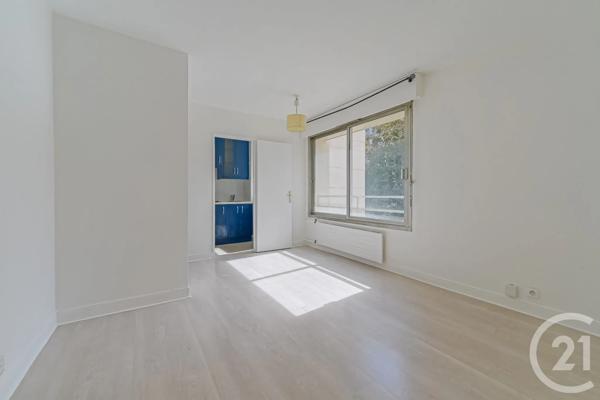 Appartement F1 à vendre  1 pièce - 27,31 m 2   PARIS  - 75015