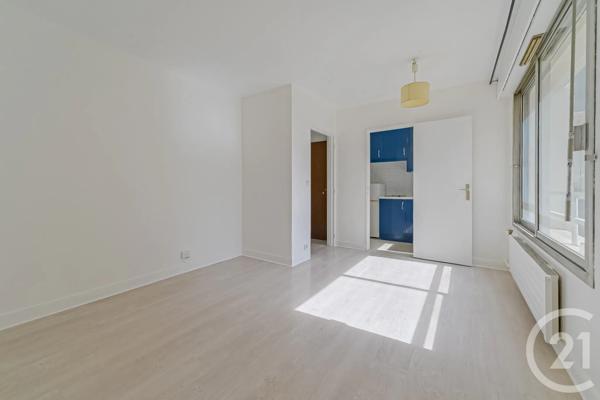 Appartement F1 à vendre  1 pièce - 27,31 m 2   PARIS  - 75015