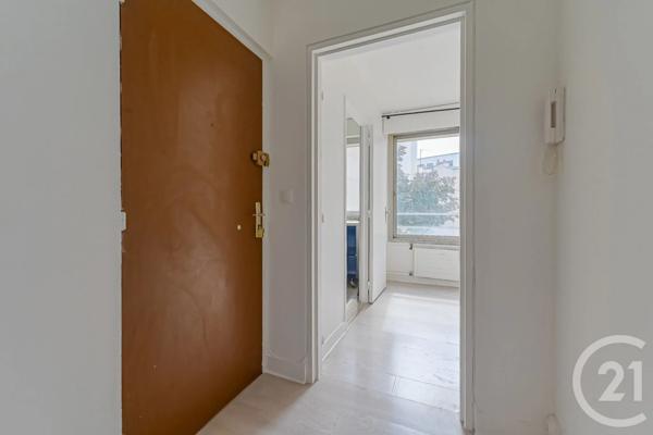 Appartement F1 à vendre  1 pièce - 27,31 m 2   PARIS  - 75015