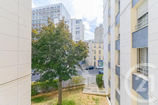 Appartement F1 à vendre  1 pièce - 27,31 m 2   PARIS  - 75015