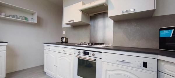 Exclusivité ! Vente interactive, APPEL d'OFFRES. Côtes d'Armor 22000 SAINT-BRIEUC. 2 lots, appartement 3 chambres avec cave et balcon