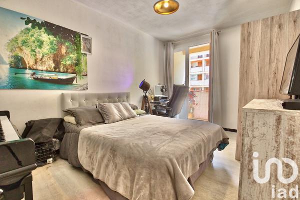 Appartement à vendre 3 pièces 63 m² Aubagne