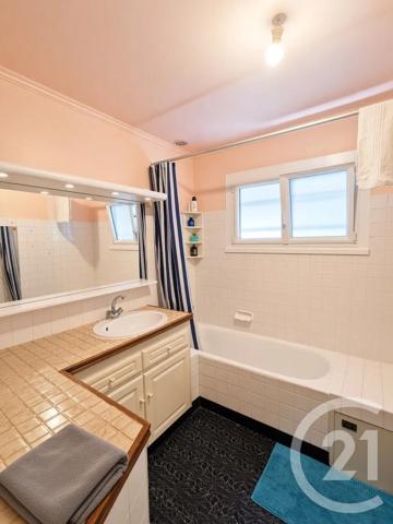 Maison à vendre  6 pièces - 130 m 2   EPERNON  - 28