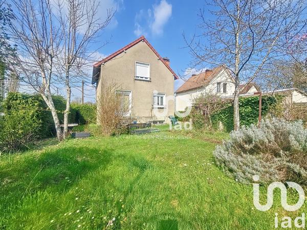 Maison 3 pièces de 97 m² à Bourges (18000)