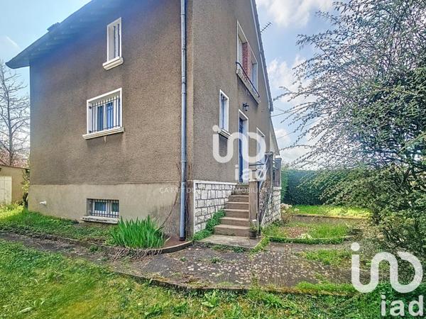 Maison 3 pièces de 97 m² à Bourges (18000)