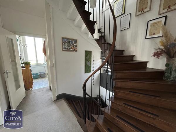 Maison à vendre 8 pièces 188m² Tournon-Saint-Martin (36220)