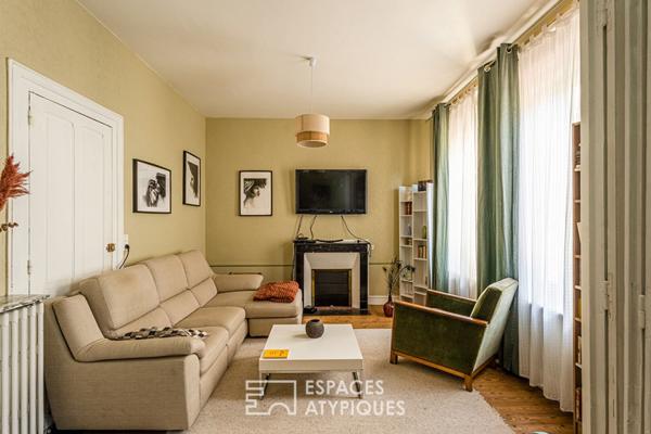 Ancien couvent 18ème avec chapelle , devenu chambres d’hôtes