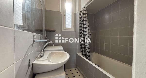 À vendre Appartement 2 pièces 38.96 m² - Quimper 29000