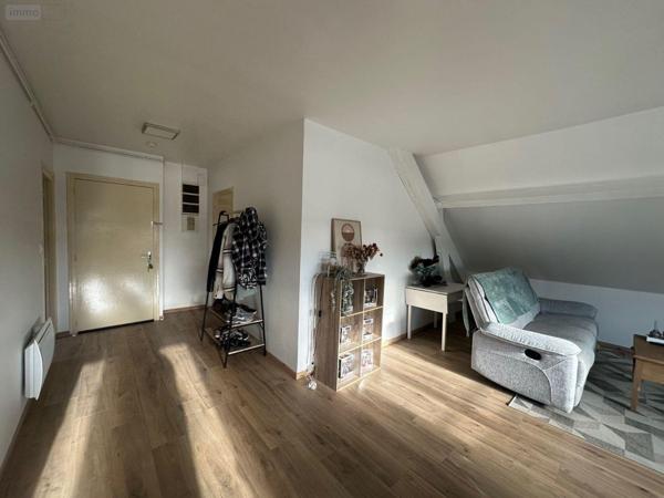 Appartement rénové à louer à Ussel en Corrèze (19200), ref : UL 162