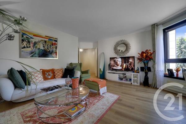 Appartement F3 à vendre  3 pièces - 77,68 m 2   VANVES  - 92