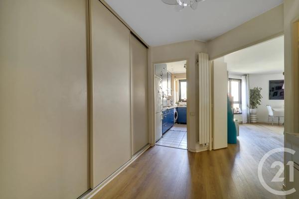 Appartement F3 à vendre  3 pièces - 77,68 m 2   VANVES  - 92