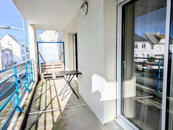 44420 LA TURBALLE - APPARTEMENT  T3 avec balcon, cave, garage et parking