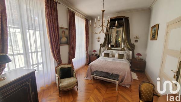 Immeuble à vendre 208 m² Provins