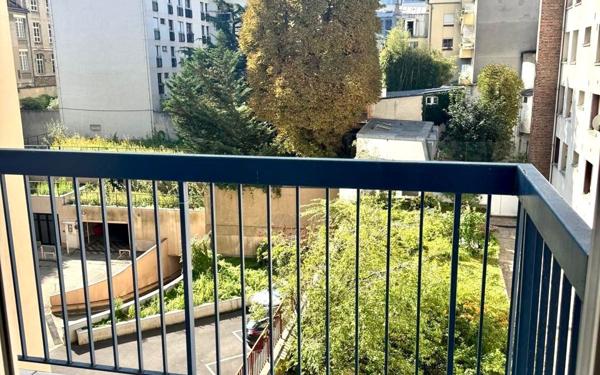 Appartement à vendre    1 pièce • 36,64 m2 Paris 19