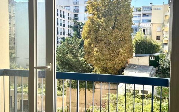 Appartement à vendre    1 pièce • 36,64 m2 Paris 19
