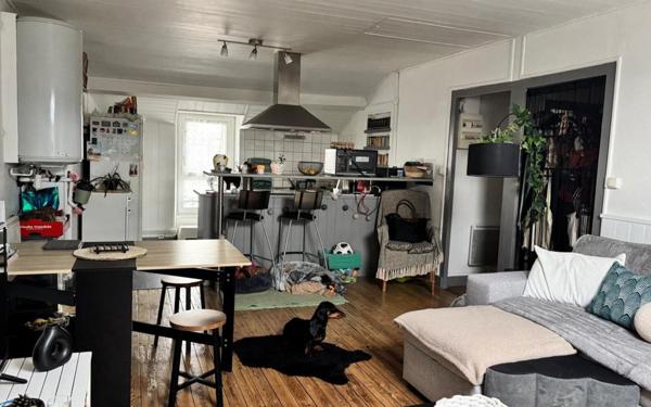 Immeuble à vendre    10 pièces • 210,02 m2 Limoges