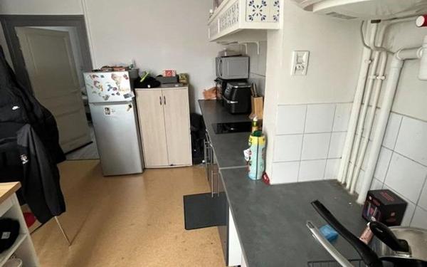 Immeuble à vendre    10 pièces • 210,02 m2 Limoges