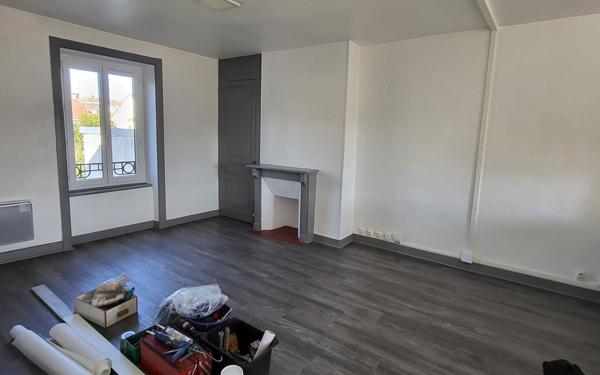Immeuble à vendre    10 pièces • 210,02 m2 Limoges