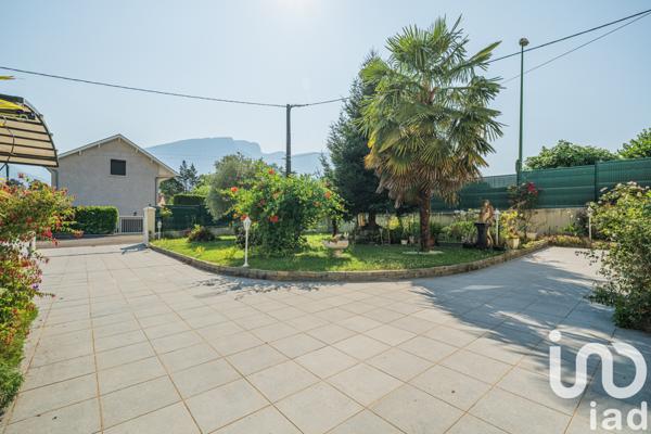 Maison à vendre 5 pièces 133 m² Saint-Égrève