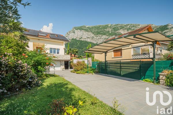 Maison à vendre 5 pièces 133 m² Saint-Égrève