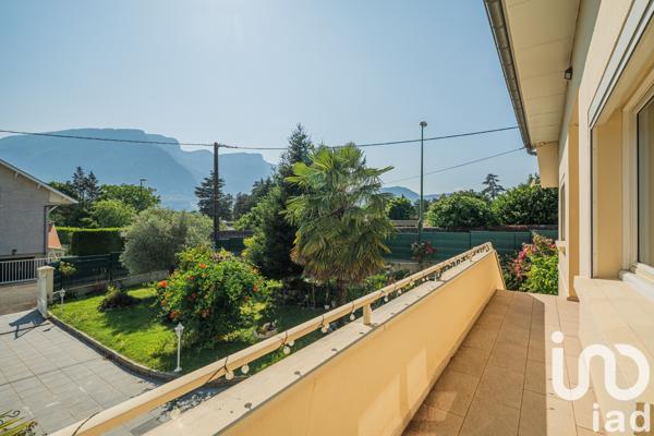 Maison à vendre 5 pièces 133 m² Saint-Égrève