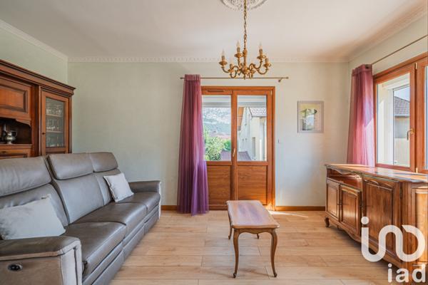 Maison à vendre 5 pièces 133 m² Saint-Égrève