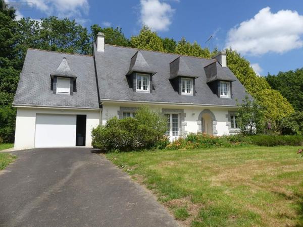 Maison à vendre à Gouesnach dans le Finistère (29950), ref : 127/2422