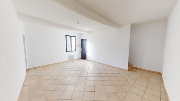 A VENDRE IMMEUBLE DE RAPPORT Marguerittes 2 Lots