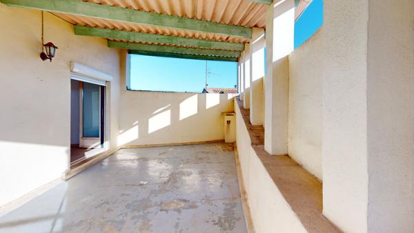 A VENDRE IMMEUBLE DE RAPPORT Marguerittes 2 Lots