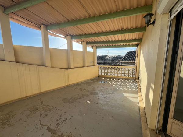 A VENDRE IMMEUBLE DE RAPPORT Marguerittes 2 Lots