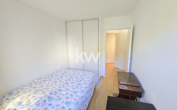 Appartement à vendre    3 pièces • 60,98 m2 Évry