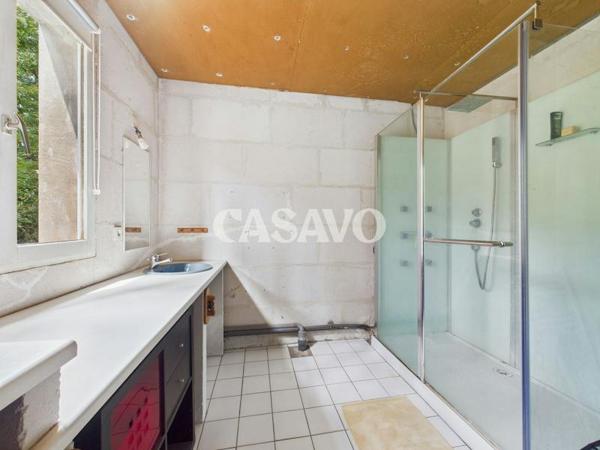 Vente Maison 5 pièces de 160m² - 38540 Saint-Just-Chaleyssin