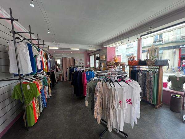 Angerville (91670) Immeuble de Rapport au Cœur d'Angerville – Rentabilité Assurée