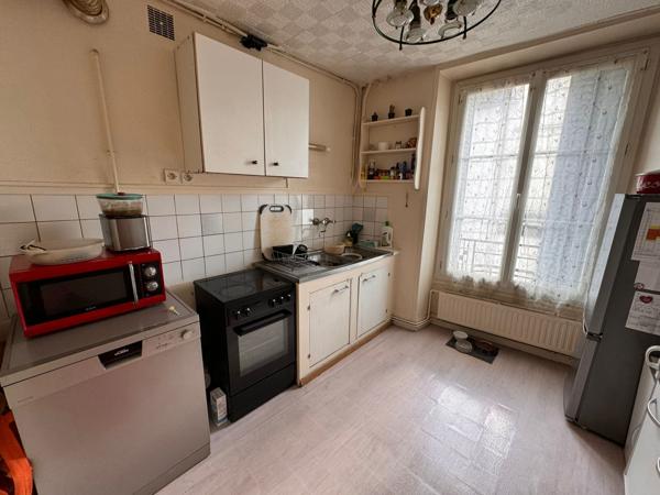 Angerville (91670) Immeuble de Rapport au Cœur d'Angerville – Rentabilité Assurée