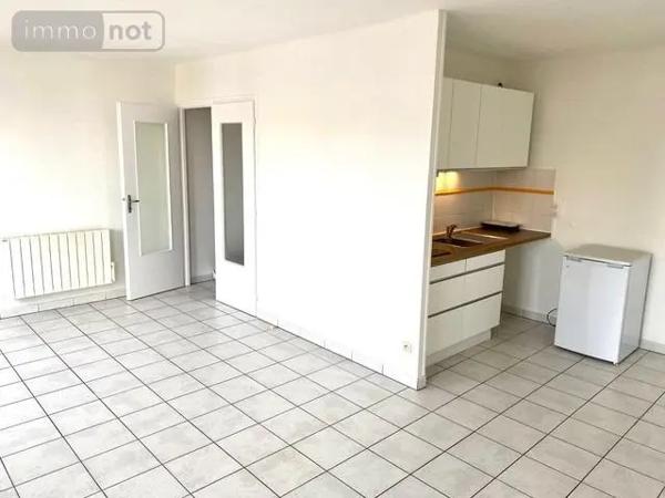 Location - Appartement Reims 51100 2 pièces 48 m 2