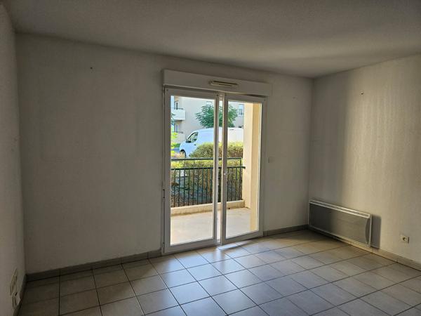 Location Appartement à ST YZAN DE SOUDIAC