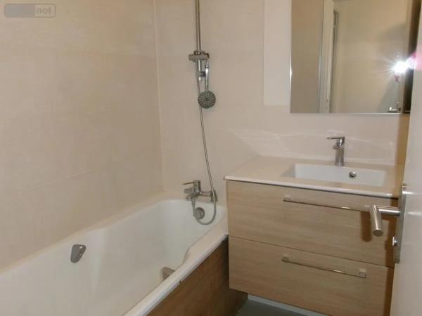 Location - Appartement Marcq-en-Barœul 59700 4 pièces 85 m 2