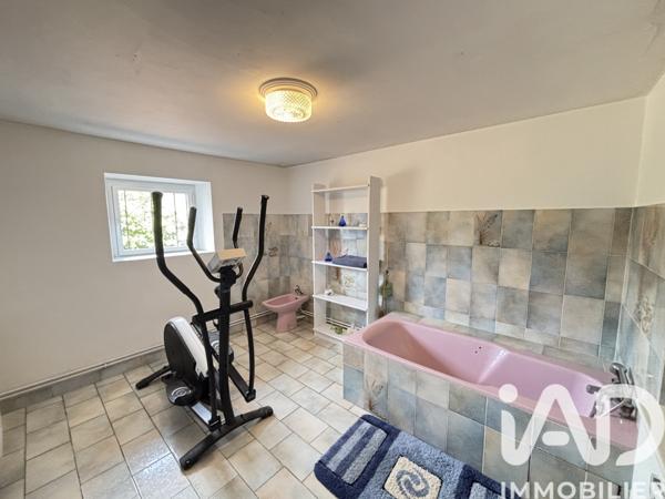 Maison à vendre 6 pièces 185 m² Saint-Méen-le-Grand