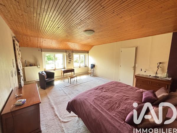 Maison à vendre 6 pièces 185 m² Saint-Méen-le-Grand