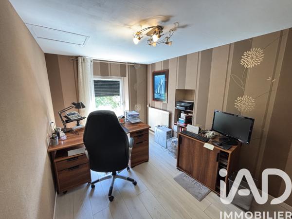 Maison à vendre 6 pièces 185 m² Saint-Méen-le-Grand